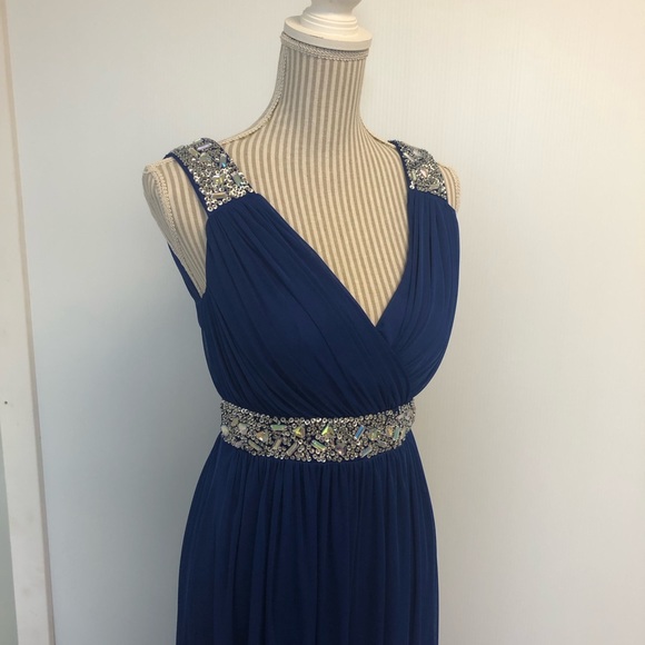 Medium - Bridemaids dresses  - Nwt - Picture 3 of 5